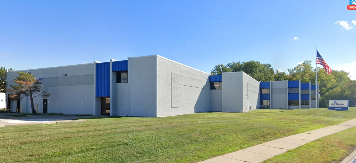 Light industrial real estate investment in Madison Hts MI